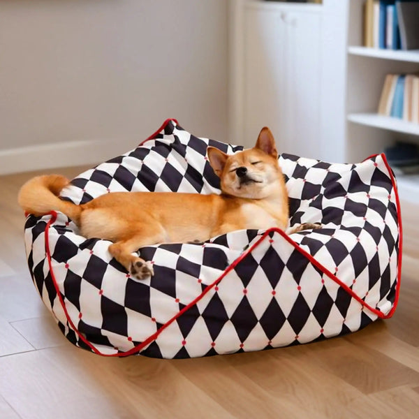 Harlequin Hug - Coussin pour chien en forme de pouf - Pillow Pilou